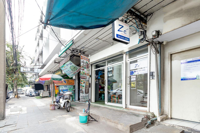 Exterior & Views 2, Ze Residence Bang Aor Station near by Yanhee Hospital, Bang Plad