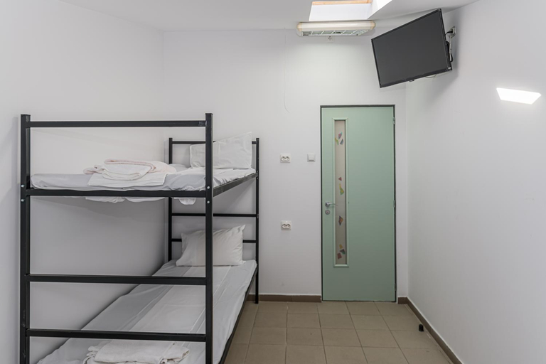 Bedroom, Hostel Ghimbav Airport, Ghimbav