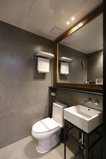 Bathroom 3, Boutique Hotel K, Dong-daemun