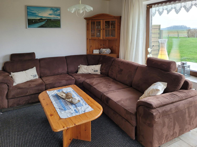 Guestroom, Apartment in NeBmersiel mit Terrasse, Aurich