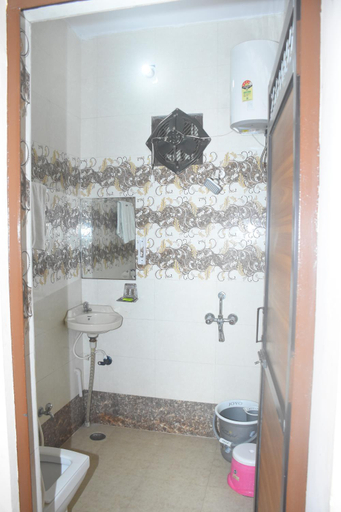 Bathroom 5, The Orchid Villa, Agra