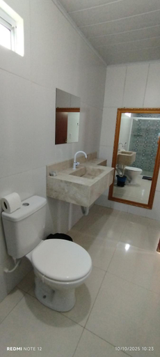 Bathroom, Pousada Santo Rio, Olho d'Água do Casado