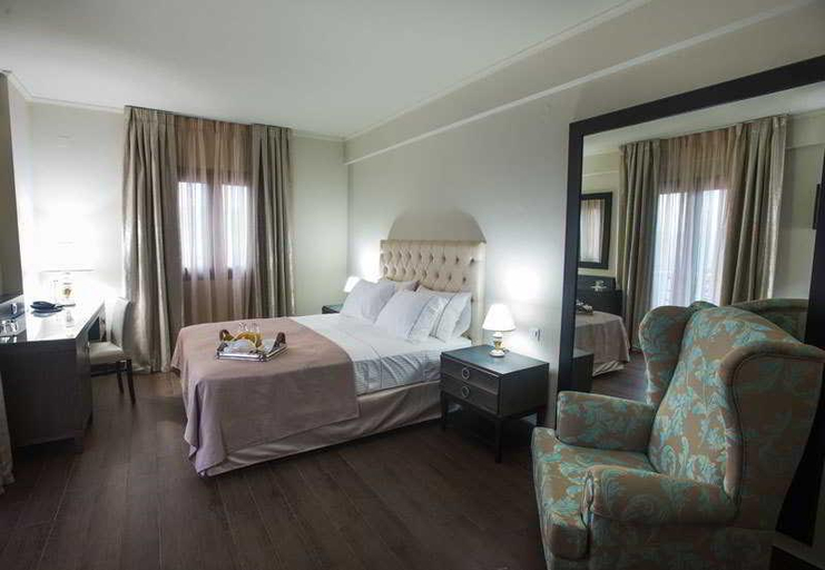Bedroom 2, Theasis Hotel Paramythia, Epirus