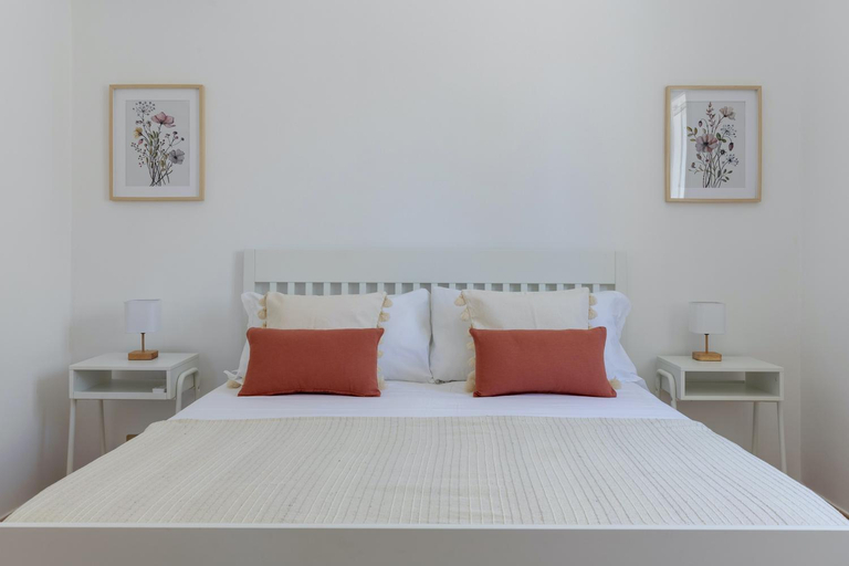 Bedroom 3, Fontane Bianche Villas, Syracuse