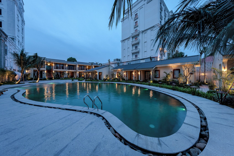 Sport & Beauty 5, La Sen Village, Hoa Lư