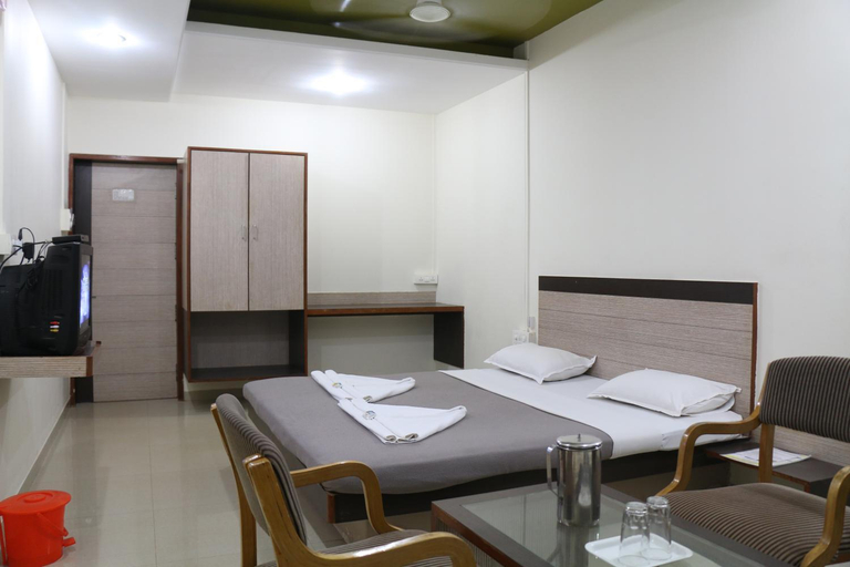 Bedroom 2, Tarkarli Niwas Nyahari, Sindhudurg
