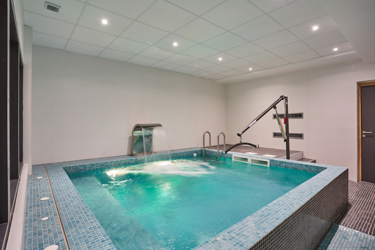 Sport & Beauty 3, Appart'hôtel Odalys City - Nîmes Arènes - Palais des Congrès, Gard