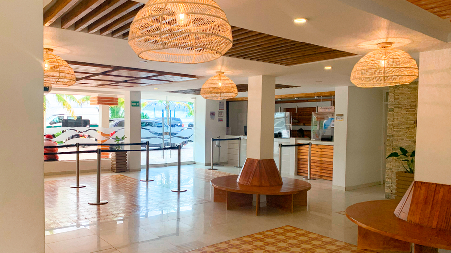 Public Area 3, Hotel Blue Cove by On vacation, San Andrés