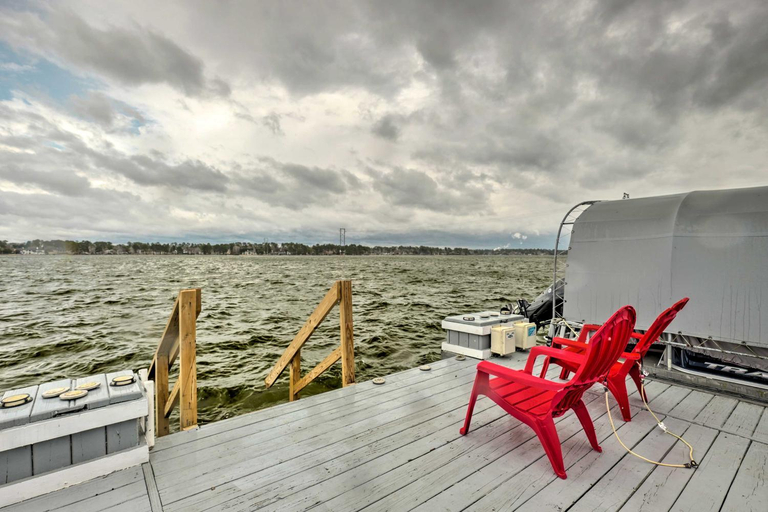 Others 4, Waterfront Lake Conroe Getaway w/ Multiple Decks!, Montgomery