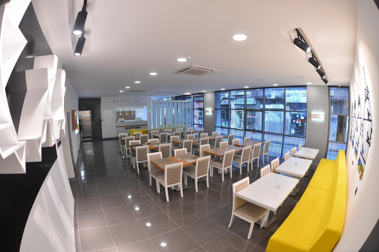 Food & Drinks, R S CITY HoTEL, Merkez