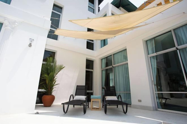 Interior 3, Art Maldives Pattaya Villa, Sattahip