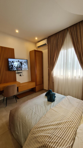 Bedroom, KBK Lodge, Komo-Mondah