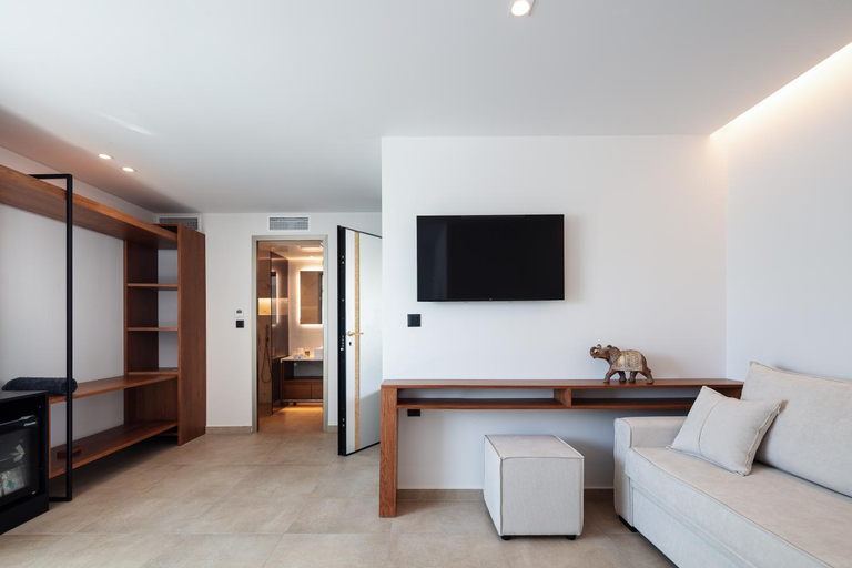 Others 2, Nuera Villas, Crete