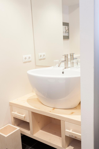 Bathroom 4, Hotel MAYR, Bolzano