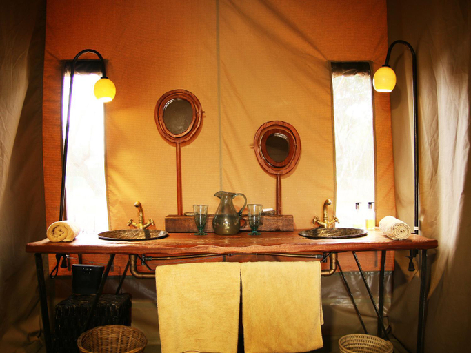 Bathroom, Olengoti Eco Safari Camp, Narok West