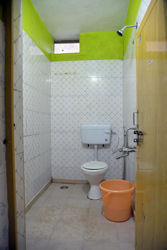 Bathroom, Sri Ranga Homestay, Shimoga