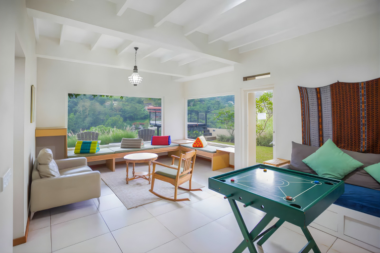 Others 2, Syllo 2 | 4BR Bright Dago Pakar Resort Villa w/ View & BBQ, Bandung