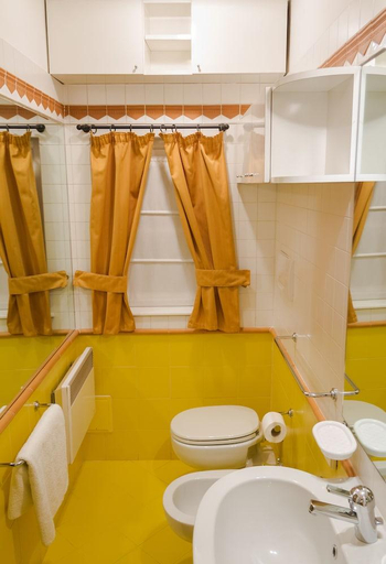 Bathroom 3, Residence Týnská, Praha 1