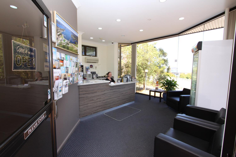 Public Area 2, Gosford Motor Inn, Gosford - West