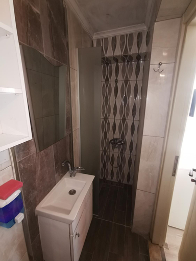Bathroom 5, Canakkale Kampus Pansiyon, Merkez