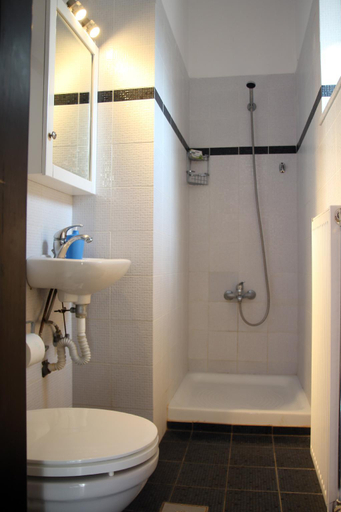 Bathroom 2, Kouros Chania Villas, Crete
