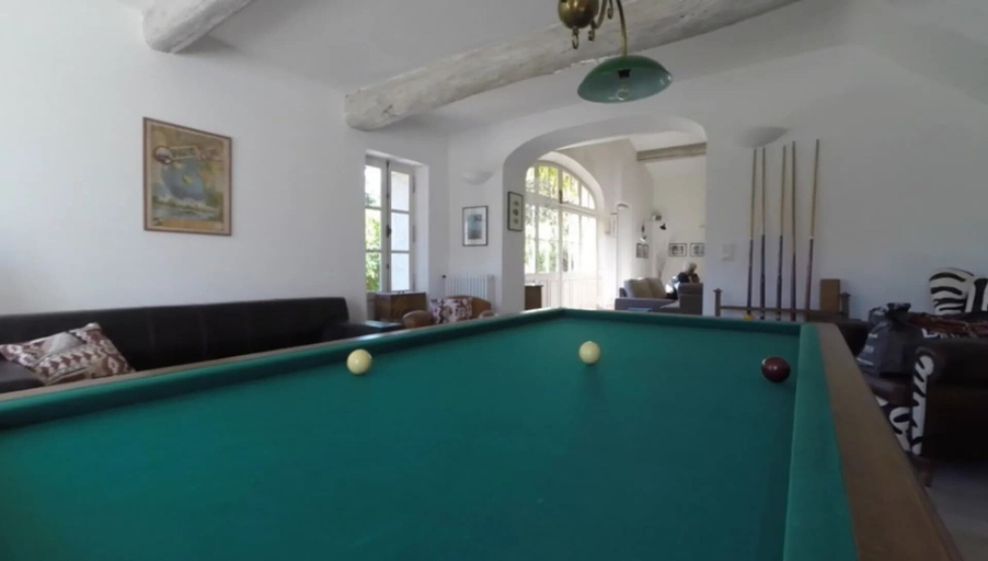 Room 2, Provencal Villa for Nature Lovers in Lub ron, Vaucluse