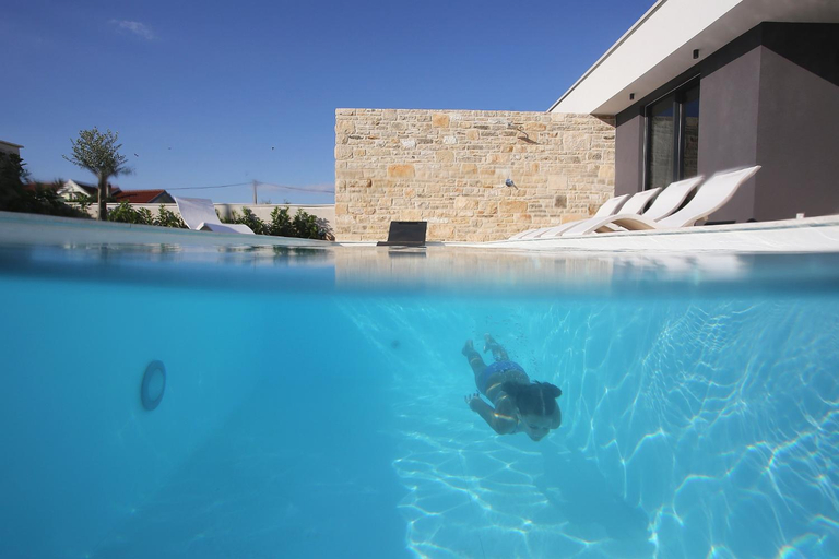 Sport & Beauty 2, Homes4you K1, Pašman