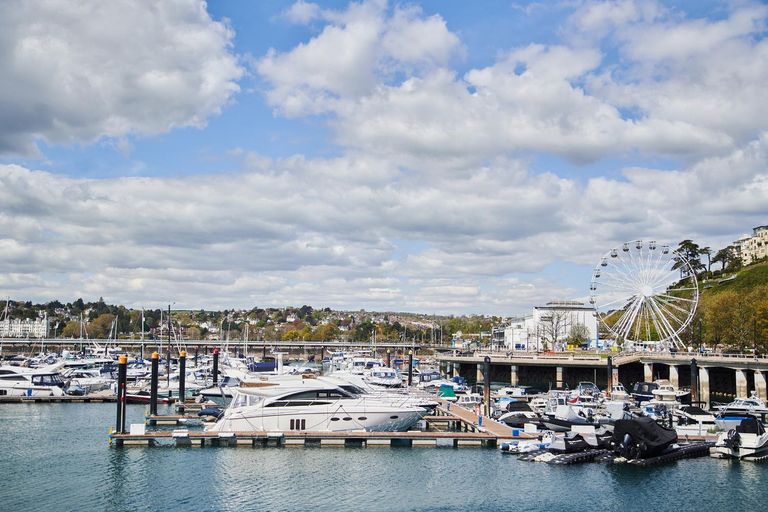 View 5, The Moorings - Duplex apartment on Torquay Marina with Hot Tub, Torbay