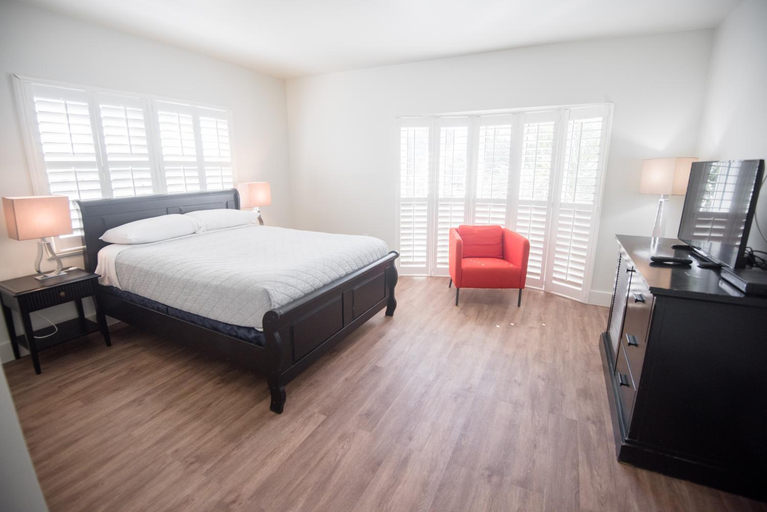Bedroom 3, The Drift Hotel, Broward