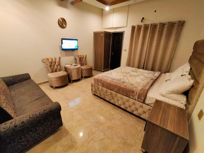 Bedroom, Hotel Days Inn Emporium, Lahore