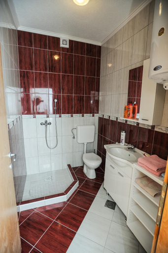 Bathroom 2, Apartments Phoenix, Dubrovnik
