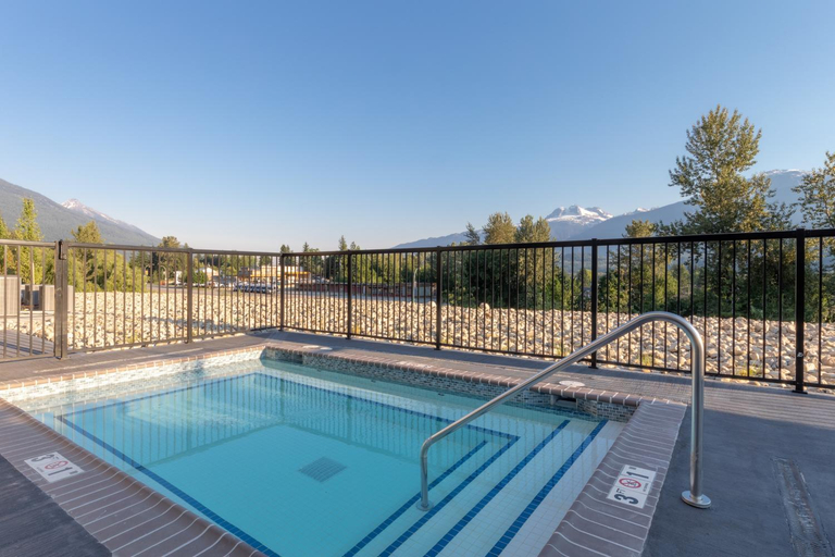 Sport & Beauty, Fairfield Inn & Suites by Marriott Revelstoke, Columbia-Shuswap