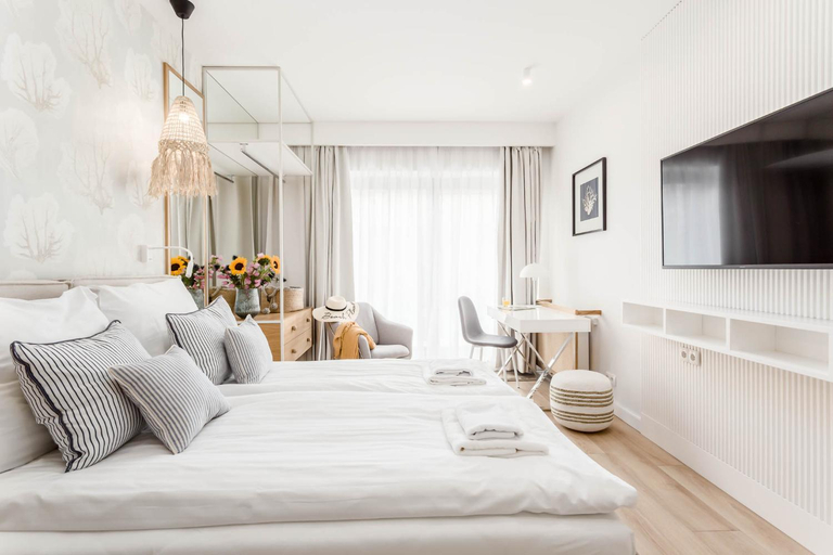 Bedroom 2, DEO PLAZA Motlawa Dream Apartment by Noclegi Renters, Gdańsk City
