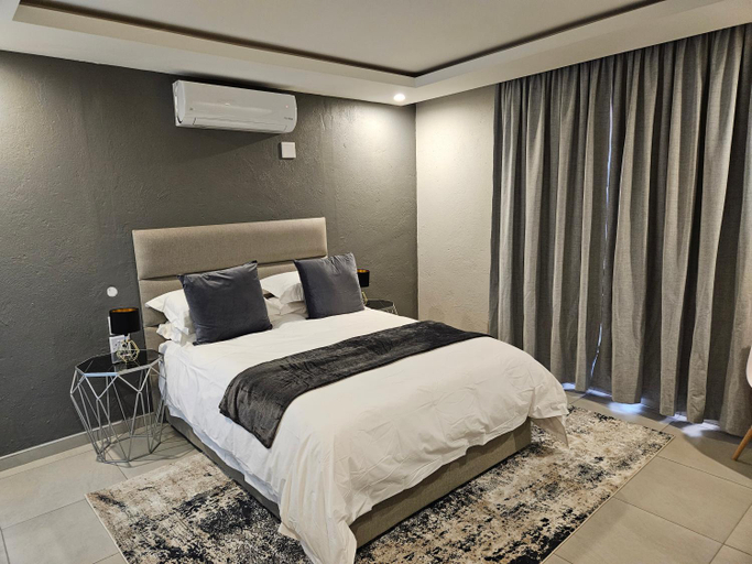 Bedroom 2, Elson Manor Guesthouse, Mopani