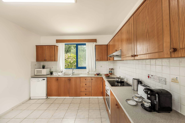 Interior 4, Villa Akti