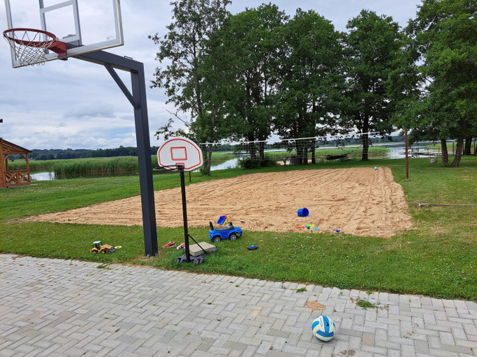Family & Kids, Chill House, Molėtų
