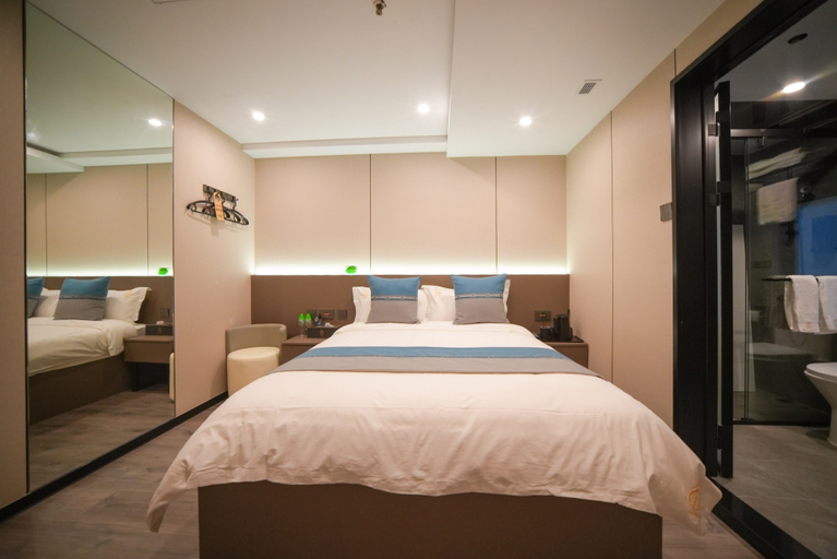 Bedroom 2, Ha Fa Villa, Hong Kong Island