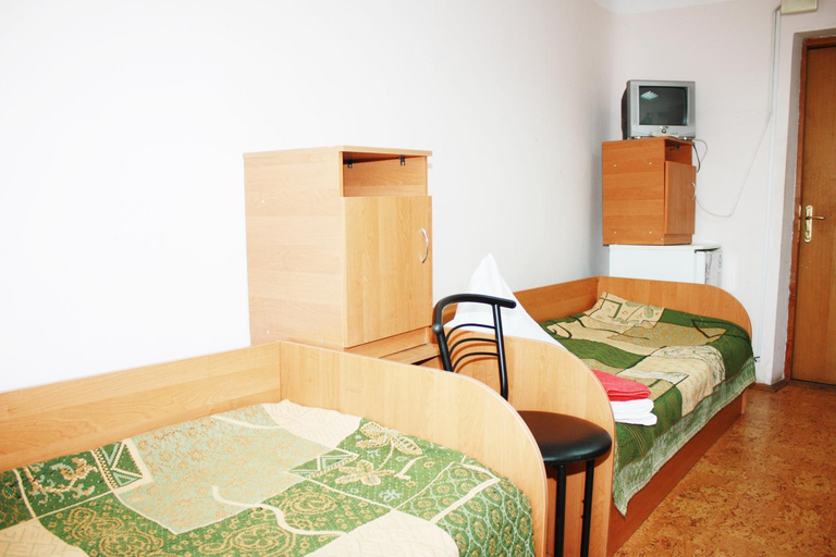 Facilities 2, Vydubychi, Holosiïvs'kyi