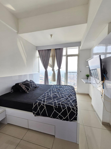 Bedroom 2, Kuro House At Tree Park City, Tangerang