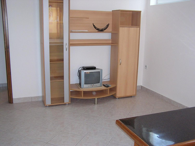 Others 4, Apartman Justinic, Dobrinj