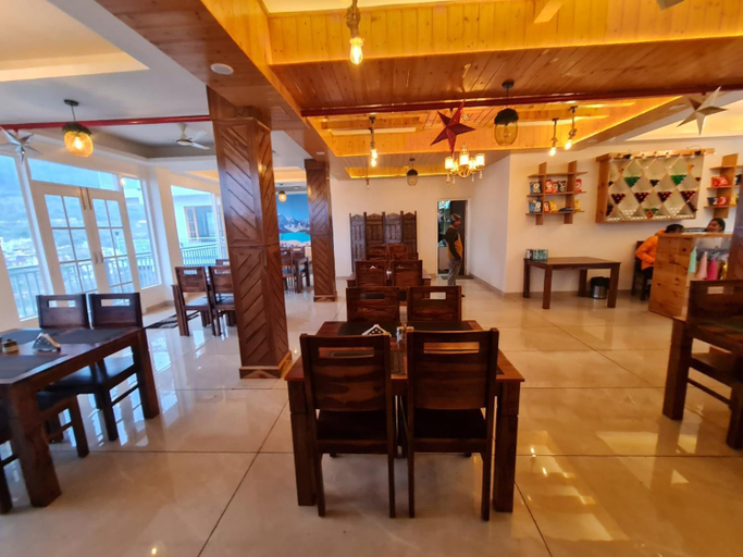 Food & Drinks, Mount Heaven Kandaghat, Solan