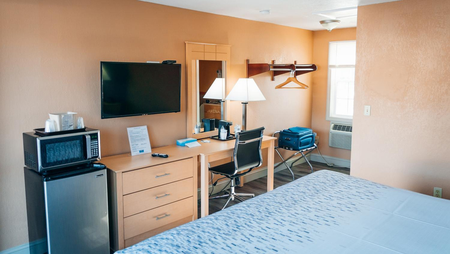 Bedroom 2, Quiet Corner Inn Brooklyn, Windham