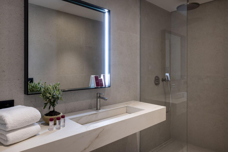 Bathroom 5, Villa Castellane, Alpes-de-Haute-Provence