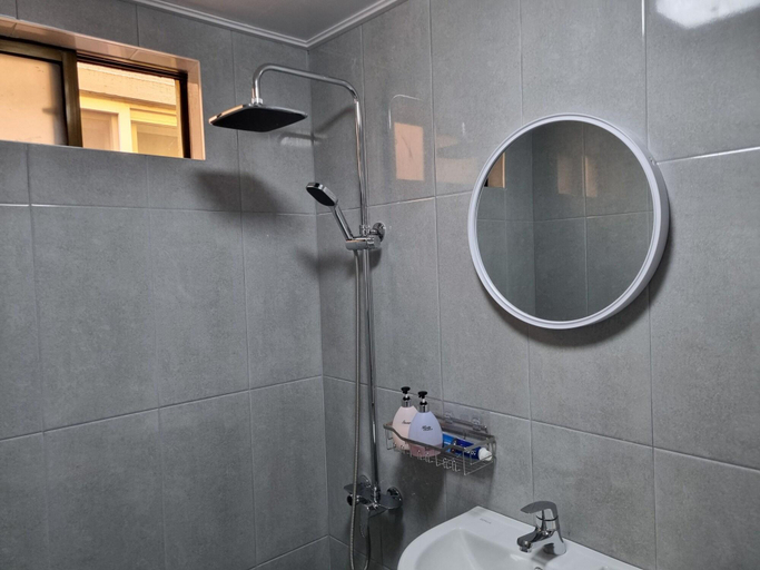 Bathroom 3, Jeju Orasung, Jeju