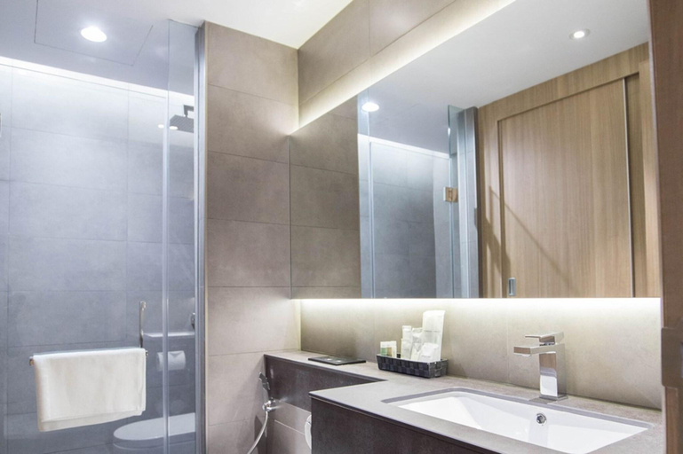 Bathroom 5, One Residence Hotel Apartment, Phnom Penh