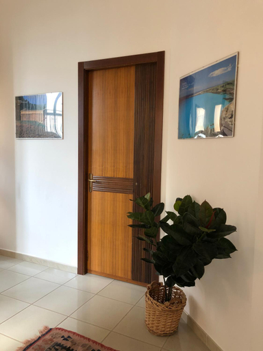 Public Area, Villa Gelvi, Trapani