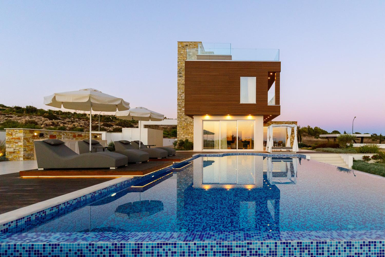 Sport & Beauty 2, Love Bridge Seaview Villas