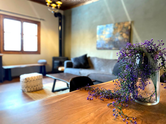 Others 5, Pavliani House, Central Greece