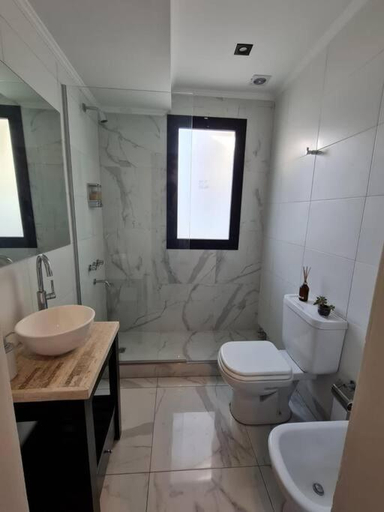 Bathroom 3, Lechuza Bolivar, San Antonio de Areco