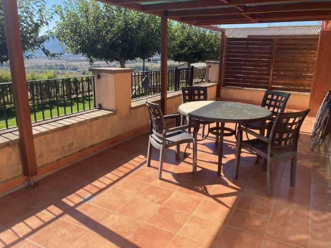Others 4, Casa Lueza, Huesca